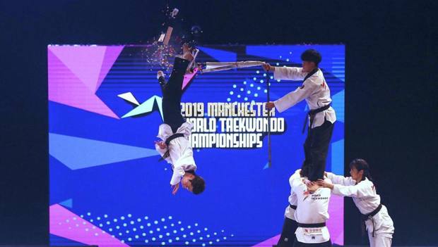 Spettacolo ai Mondiali di Taekwondo 